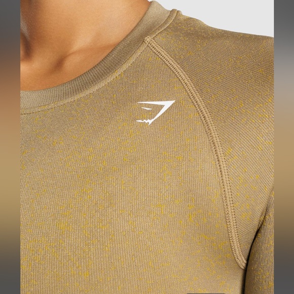 GYMSHARK ADAPT FLECK SEAMLESS LONG SLEEVE CROP TOP - Picture 6 of 9